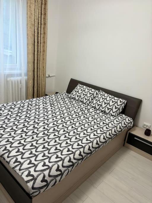 3 Camere Decomandat Bükreş Dış mekan fotoğraf